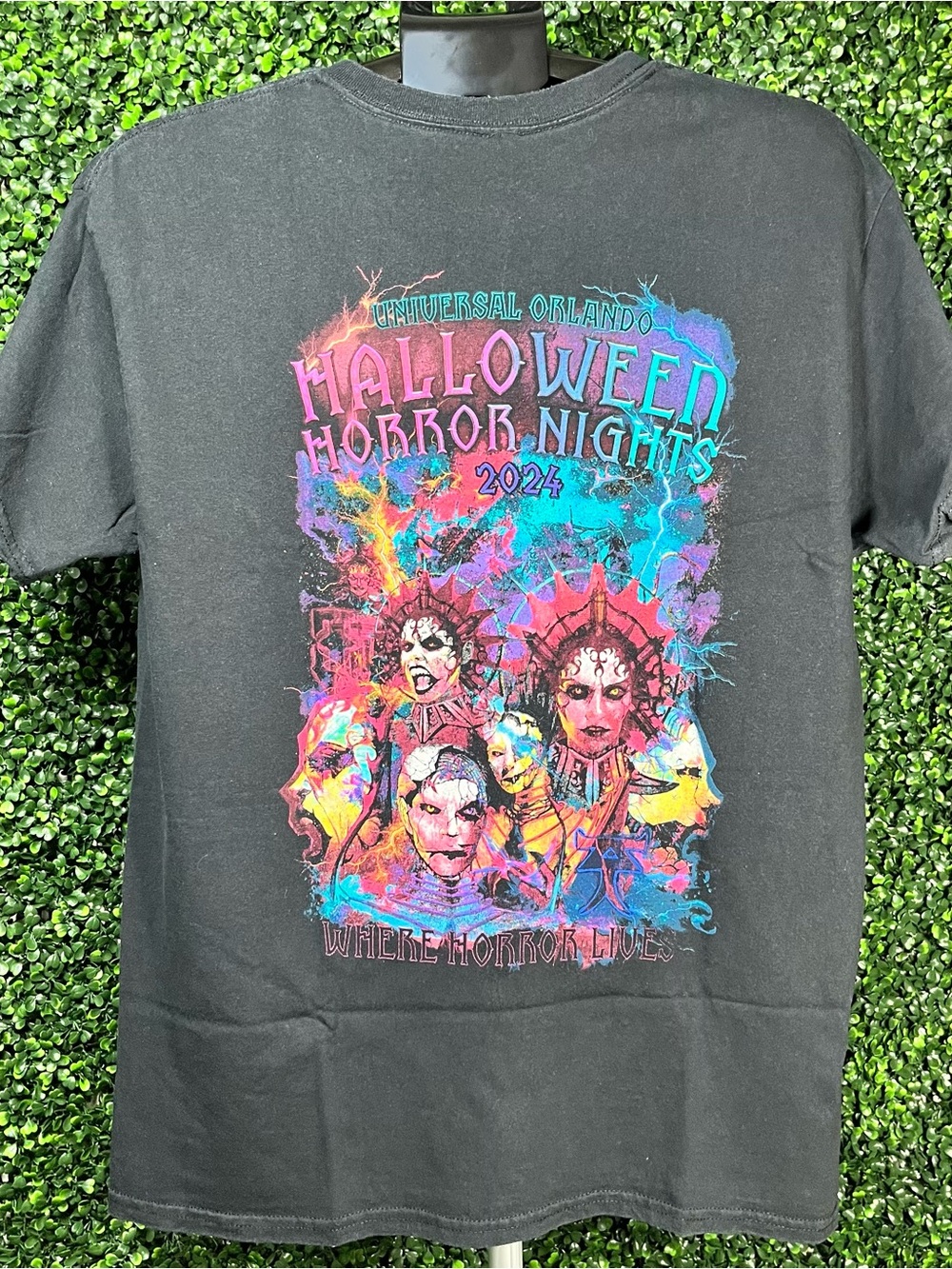 2024 HALLOWEEN HORROR NIGHTS ENTERTAINMENT TEAM TEE